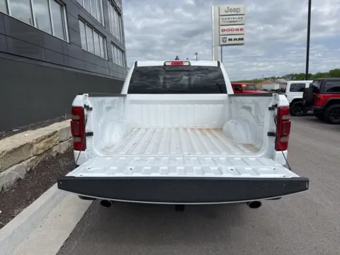 More photos of 2022 Ram 1500 Laramie at Airport Chrysler Dodge Jeep Ram, MO