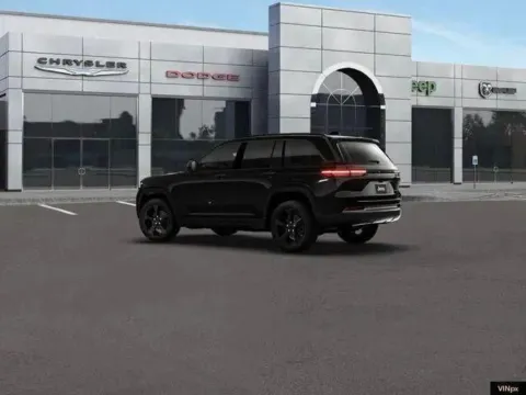 More photos of 2026 Jeep Grand Cherokee Limited at Airport Chrysler Dodge Jeep Ram, MO