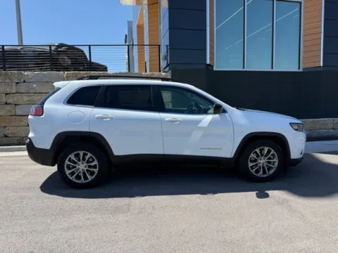 Photos of 2022 Jeep Cherokee Latitude Lux for sale in Platte City, MO at Airport Chrysler Dodge Jeep Ram