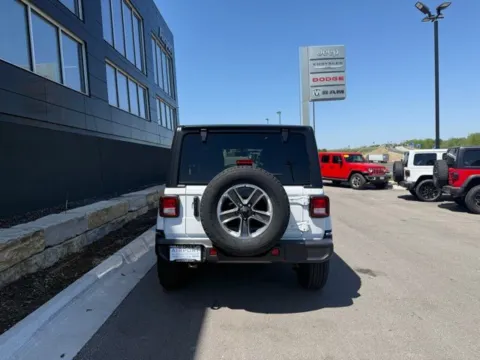 More photos of 2022 Jeep Wrangler Unlimited Sahara at Airport Chrysler Dodge Jeep Ram, MO
