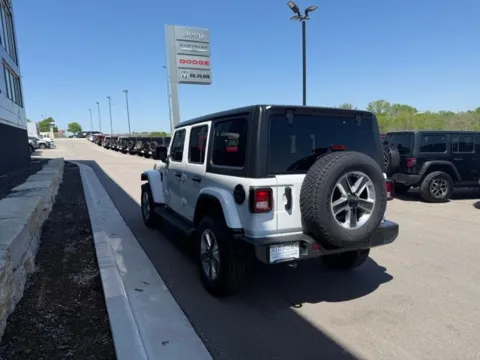 More photos of 2022 Jeep Wrangler Unlimited Sahara at Airport Chrysler Dodge Jeep Ram, MO
