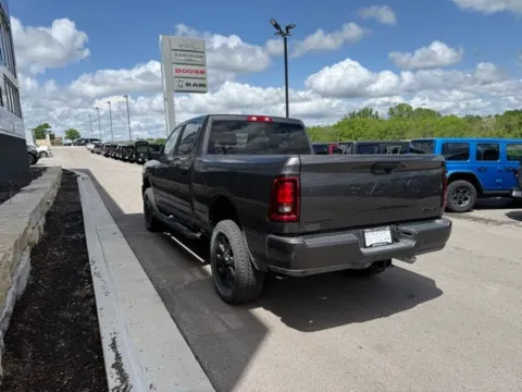 More photos of 2025 Ram 2500 Big Horn at Airport Chrysler Dodge Jeep Ram, MO