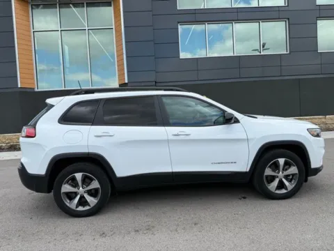 Photos of 2022 Jeep Cherokee Limited for sale in Platte City, MO at Airport Chrysler Dodge Jeep Ram