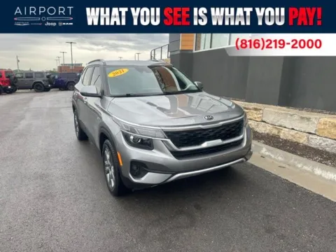 Gray 2021 Kia Seltos S for sale in Platte City, MO