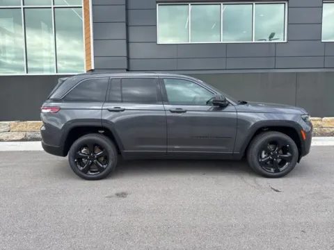 Photos of 2026 Jeep Grand Cherokee Limited for sale in Platte City, MO at Airport Chrysler Dodge Jeep Ram