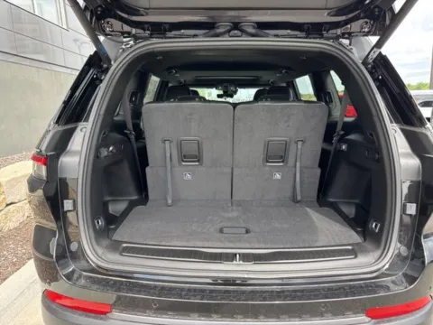 More photos of 2026 Jeep Grand Cherokee L Altitude at Airport Chrysler Dodge Jeep Ram, MO