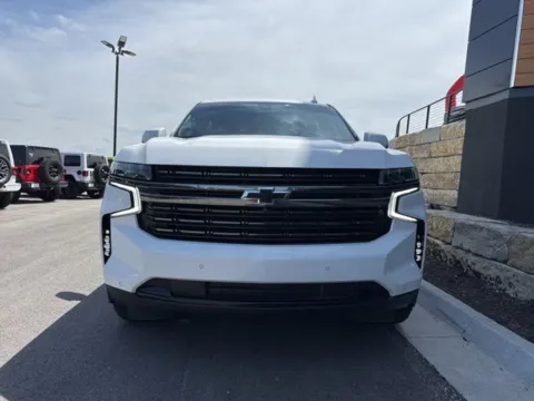 Another view of 2022 Chevrolet Suburban RST for sale in Platte City, MO at Airport Chrysler Dodge Jeep Ram