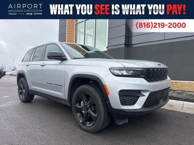 Silver 2025 Jeep Grand Cherokee Altitude X for sale in Platte City, MO