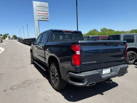 More photos of 2020 Chevrolet Silverado 1500 RST at Airport Chrysler Dodge Jeep Ram, MO