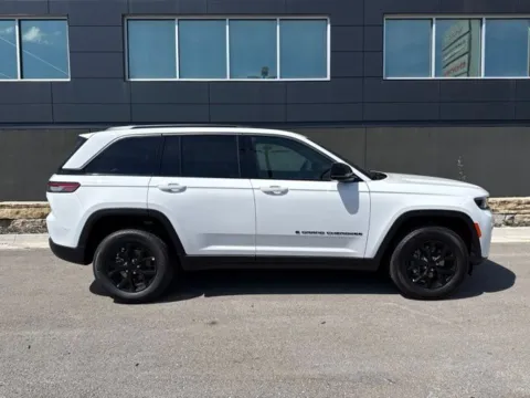 Photos of 2026 Jeep Grand Cherokee Laredo Altitude for sale in Platte City, MO at Airport Chrysler Dodge Jeep Ram