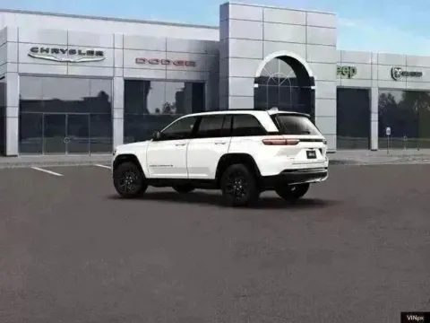 More photos of 2026 Jeep Grand Cherokee Laredo Altitude at Airport Chrysler Dodge Jeep Ram, MO