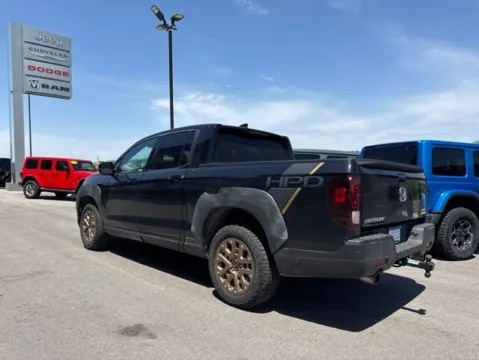 More photos of 2021 Honda Ridgeline Sport at Airport Chrysler Dodge Jeep Ram, MO