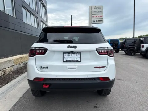More photos of 2026 Jeep Compass Trailhawk at Airport Chrysler Dodge Jeep Ram, MO
