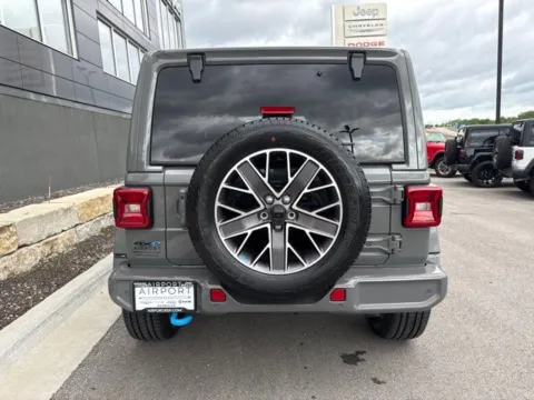 More photos of 2022 Jeep Wrangler Unlimited Sahara High Altitude 4xe at Airport Chrysler Dodge Jeep Ram, MO