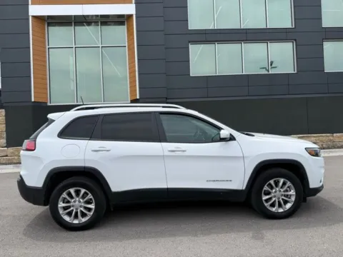 Photos of 2020 Jeep Cherokee Latitude for sale in Platte City, MO at Airport Chrysler Dodge Jeep Ram