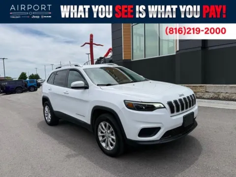 White 2020 Jeep Cherokee Latitude for sale in Platte City, MO