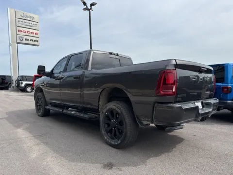 More photos of 2025 Ram 2500 Big Horn at Airport Chrysler Dodge Jeep Ram, MO