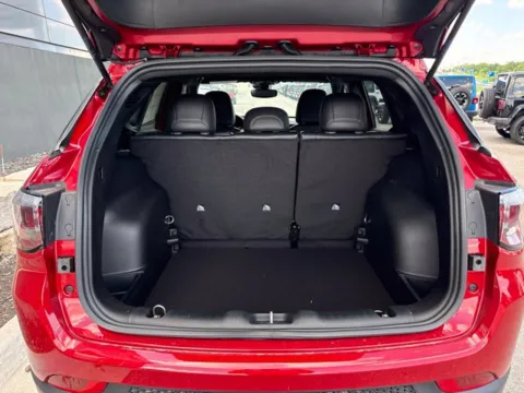 More photos of 2026 Jeep Compass Latitude at Airport Chrysler Dodge Jeep Ram, MO