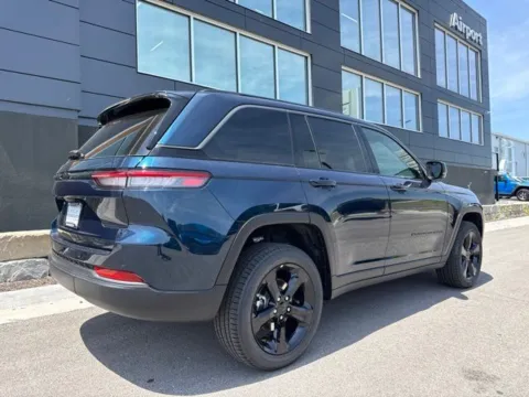 Another view of 2026 Jeep Grand Cherokee Limited for sale in Platte City, MO at Airport Chrysler Dodge Jeep Ram