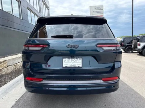 More photos of 2026 Jeep Grand Cherokee L Limited at Airport Chrysler Dodge Jeep Ram, MO