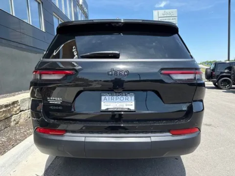 More photos of 2026 Jeep Grand Cherokee L Limited at Airport Chrysler Dodge Jeep Ram, MO