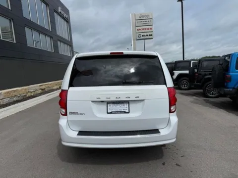 More photos of 2020 Dodge Grand Caravan SE at Airport Chrysler Dodge Jeep Ram, MO