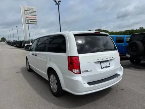 More photos of 2020 Dodge Grand Caravan SE at Airport Chrysler Dodge Jeep Ram, MO