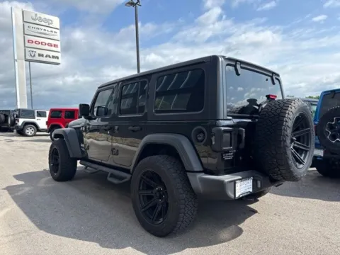 More photos of 2018 Jeep Wrangler Unlimited Sport S at Airport Chrysler Dodge Jeep Ram, MO
