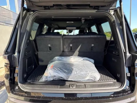 More photos of 2026 Jeep Grand Wagoneer Limited Altitude at Airport Chrysler Dodge Jeep Ram, MO