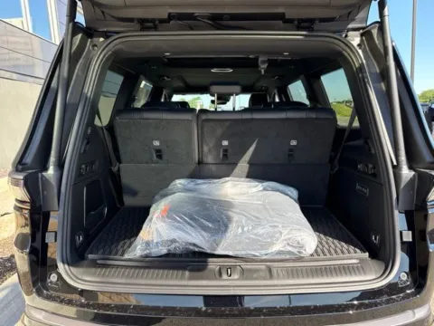 More photos of 2026 Jeep Grand Wagoneer Limited Altitude at Airport Chrysler Dodge Jeep Ram, MO
