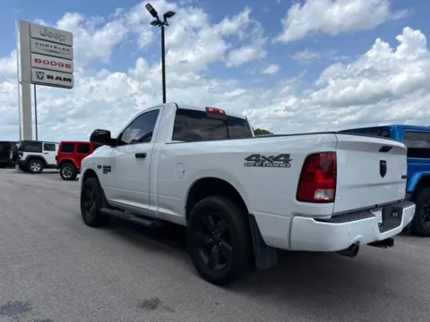 More photos of 2022 Ram 1500 Classic Express at Airport Chrysler Dodge Jeep Ram, MO