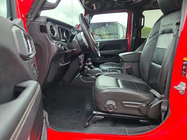 2022 Jeep Wrangler Unlimited Sahara - Photo 12