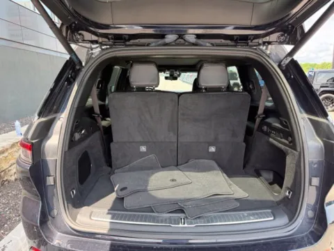 More photos of 2024 Jeep Grand Cherokee L Overland at Airport Chrysler Dodge Jeep Ram, MO