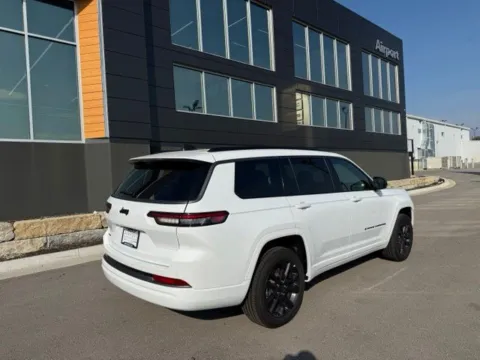 Another view of 2026 Jeep Grand Cherokee L Limited Reserve for sale in Platte City, MO at Airport Chrysler Dodge Jeep Ram