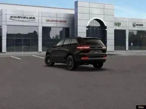 More photos of 2026 Jeep Grand Cherokee Summit at Airport Chrysler Dodge Jeep Ram, MO