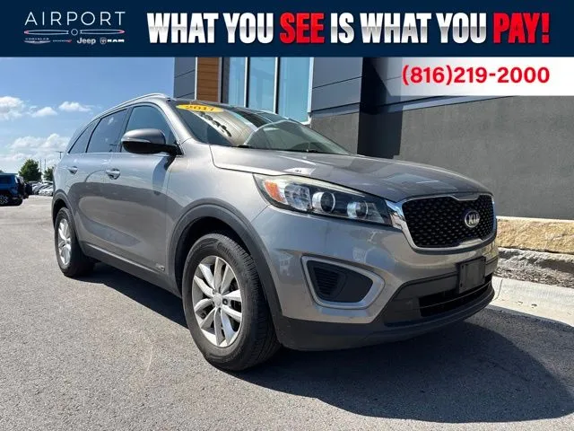 Silver 2017 Kia Sorento LX for sale in Platte City, MO