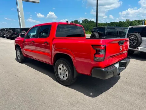 More photos of 2023 Nissan Frontier S at Airport Chrysler Dodge Jeep Ram, MO