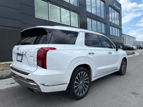 Another view of 2025 Hyundai Palisade Calligraphy for sale in Platte City, MO at Airport Chrysler Dodge Jeep Ram