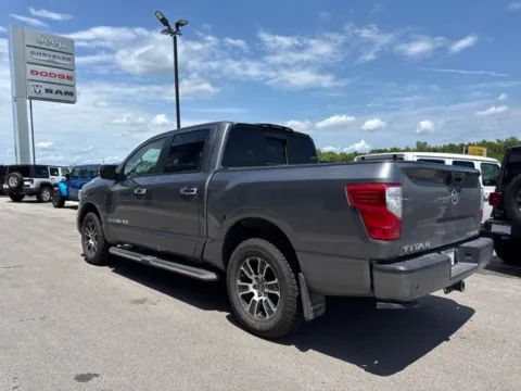 More photos of 2020 Nissan Titan SV at Airport Chrysler Dodge Jeep Ram, MO