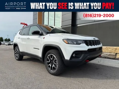 White 2026 Jeep Compass Trailhawk for sale in Platte City, MO