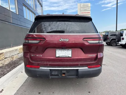 More photos of 2021 Jeep Grand Cherokee L Laredo at Airport Chrysler Dodge Jeep Ram, MO