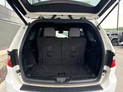 More photos of 2023 Dodge Durango R/T Plus at Airport Chrysler Dodge Jeep Ram, MO