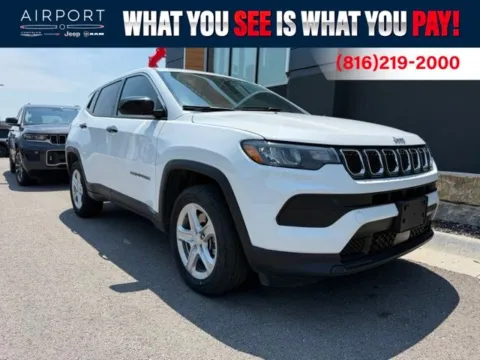 White 2023 Jeep Compass Sport for sale in Platte City, MO