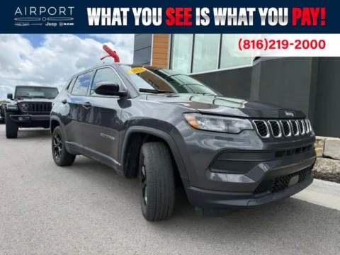Gray 2024 Jeep Compass Sport for sale in Platte City, MO