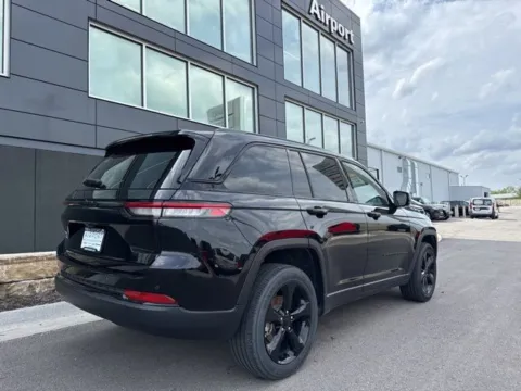 Another view of 2023 Jeep Grand Cherokee Altitude X for sale in Platte City, MO at Airport Chrysler Dodge Jeep Ram