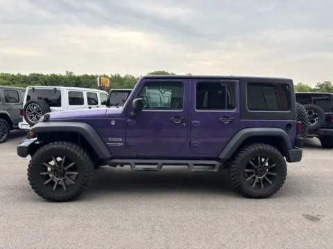 More photos of 2018 Jeep Wrangler JK Unlimited Sport at Airport Chrysler Dodge Jeep Ram, MO