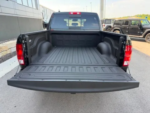 More photos of 2018 Ram 1500 Big Horn at Airport Chrysler Dodge Jeep Ram, MO