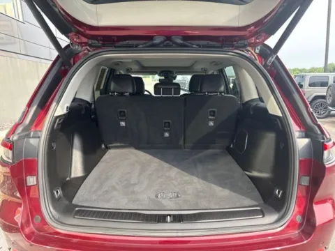 More photos of 2022 Jeep Grand Cherokee 4xe at Airport Chrysler Dodge Jeep Ram, MO