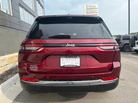 More photos of 2022 Jeep Grand Cherokee 4xe at Airport Chrysler Dodge Jeep Ram, MO