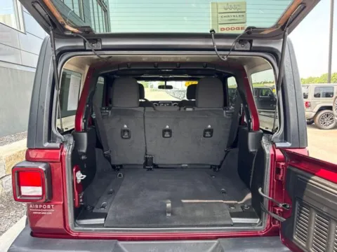 More photos of 2022 Jeep Wrangler Unlimited Sport S at Airport Chrysler Dodge Jeep Ram, MO